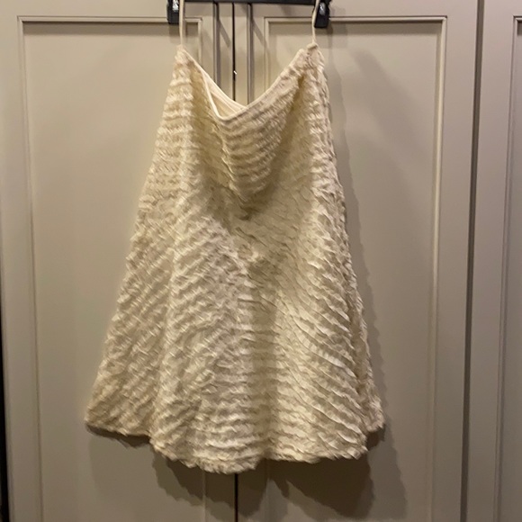 Cream midi skirt - Picture 1 of 3